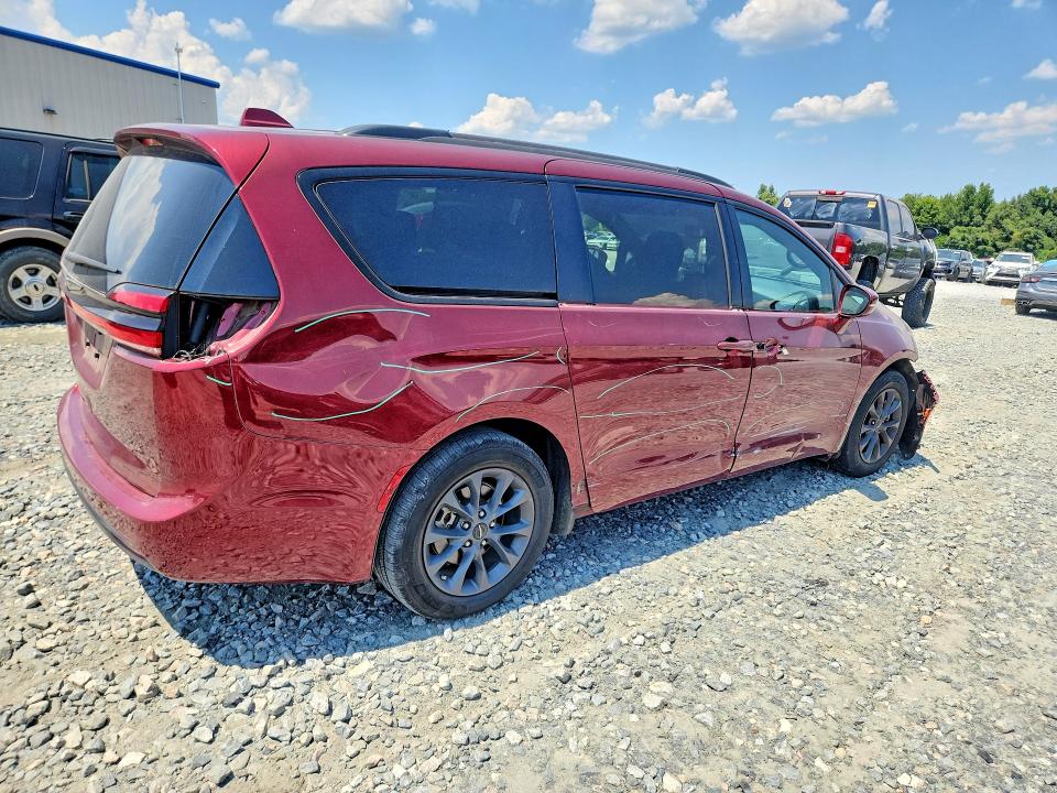 Photo 3 from auction – 2021 CHRYSLER PACIFICA with VIN 2C4RC1FG7MR567794