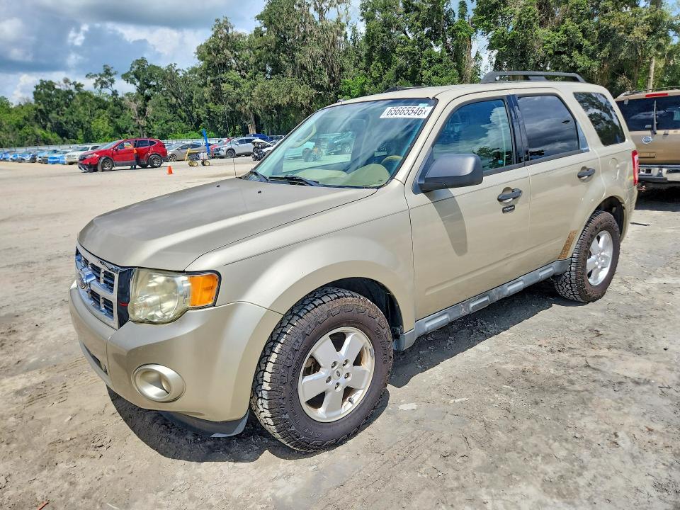 FORD ESCAPE 2012 with VIN 1FMCU0D77CKA41870 - Photo from auction
