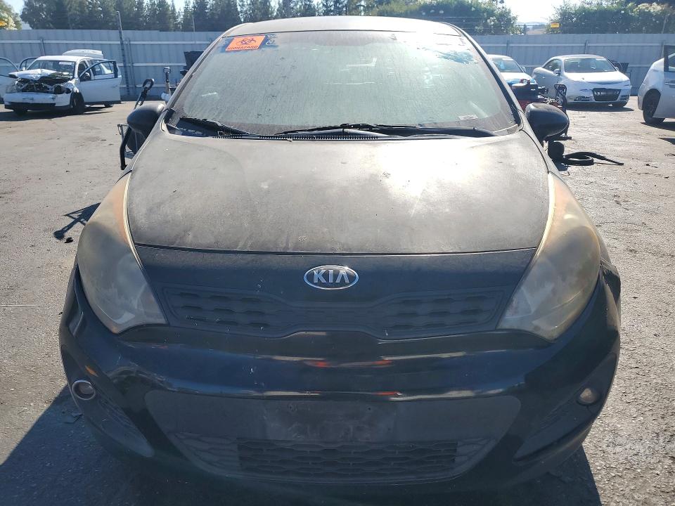 Photo 5 from auction – 2014 KIA RIO with VIN KNADM5A32E6346368