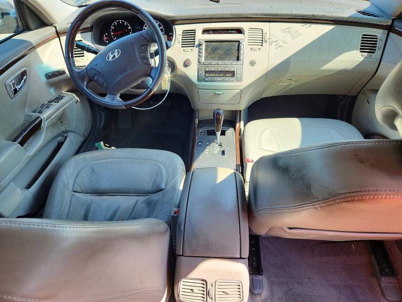 Photo 8 from auction – 2011 HYUNDAI AZERA with VIN KMHFC4DF3BA526722
