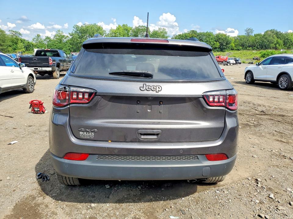 Zdjęcie 6 z aukcji – 2021 JEEP COMPASS z VIN 3C4NJDEB9MT568938