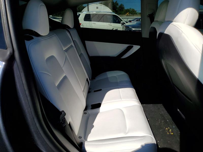 Photo 11 from auction – 2022 TESLA MODEL Y with VIN 7SAYGDEF2NF312366