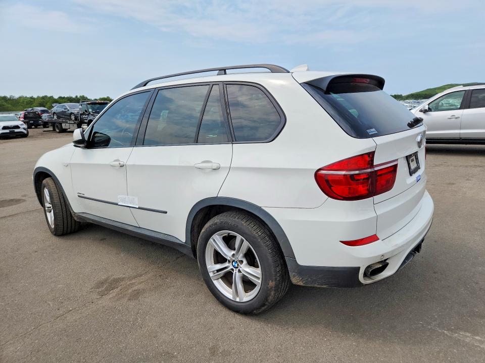Photo 2 from auction – 2012 BMW X5 with VIN 5UXZV8C54CL422627