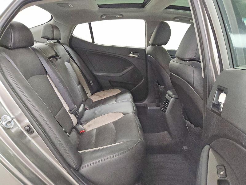 Photo 10 from auction – 2012 KIA OPTIMA with VIN 5XXGR4A69CG009393