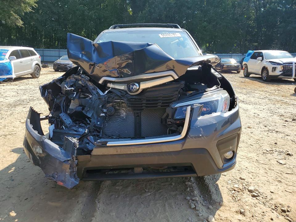 Photo 5 from auction – 2021 SUBARU FORESTER with VIN JF2SKAJC0MH570008