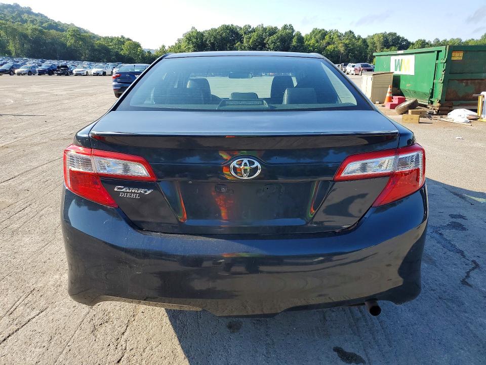 Photo 6 from auction – 2012 TOYOTA CAMRY with VIN 4T1BF1FK5CU017357