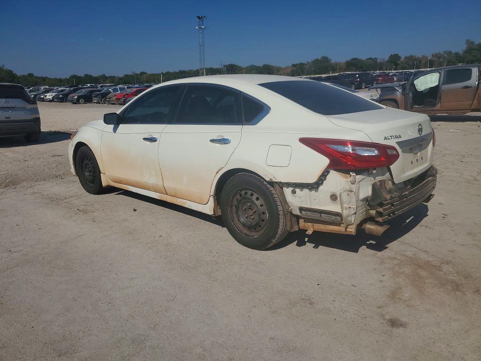 Photo 2 from auction – 2017 NISSAN ALTIMA with VIN 1N4AL3AP6HC279866