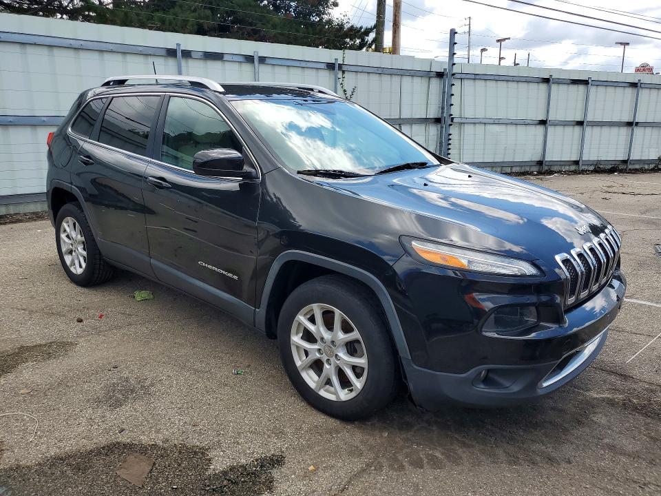 صورة رقم 4 من المزاد - 2016 JEEP CHEROKEE مع VIN 1C4PJLCS2GW207894