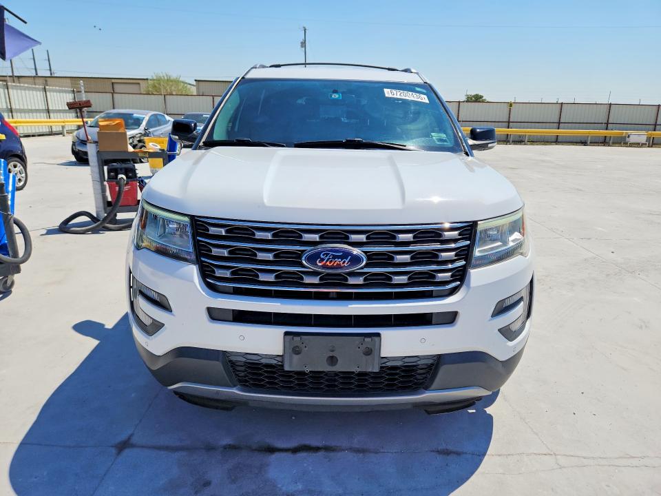 Photo 5 from auction – 2017 FORD EXPLORER with VIN 1FM5K7D82HGC46703
