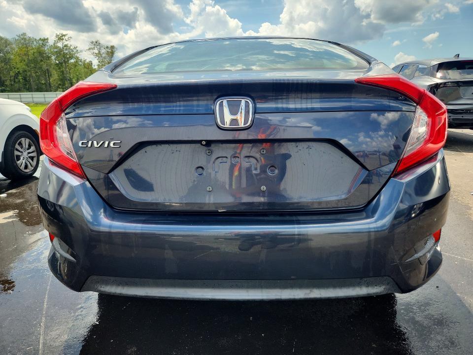 Снимка 6 от търг – 2017 HONDA CIVIC с VIN 19XFC2F56HE032468