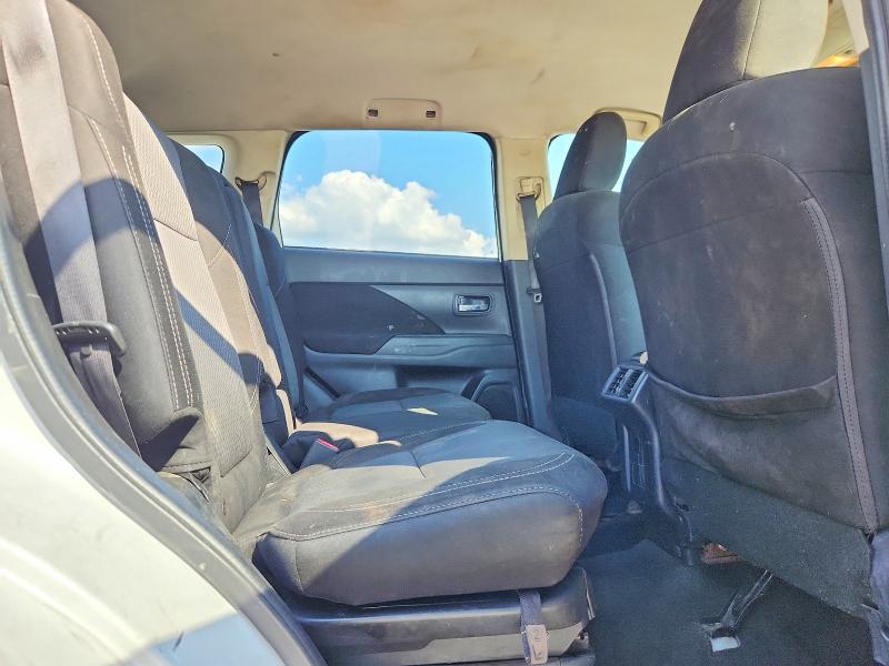 Photo 11 from auction – 2020 MITSUBISHI OUTLANDER with VIN JA4AD2A39LZ039483