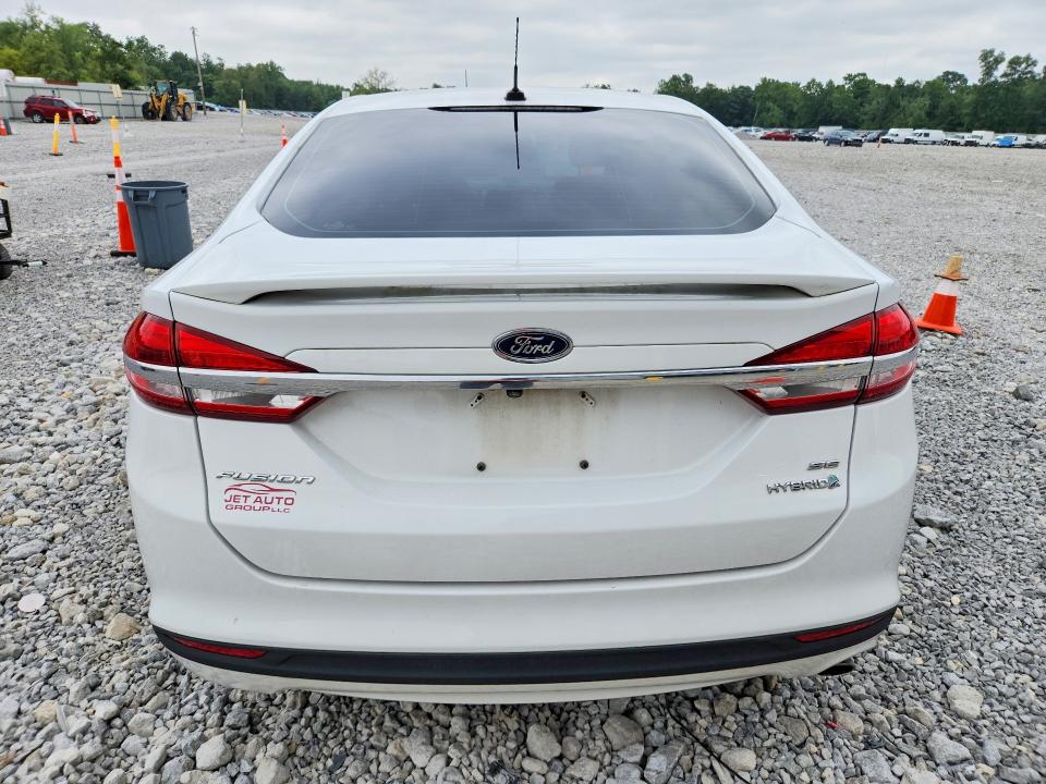Photo 6 from auction – 2017 FORD FUSION with VIN 3FA6P0LU3HR374284
