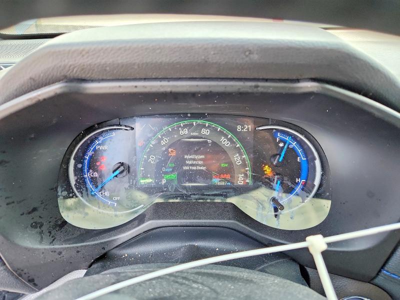 Photo 9 from auction – 2022 TOYOTA RAV4 with VIN 4T3E6RFV7NU092321
