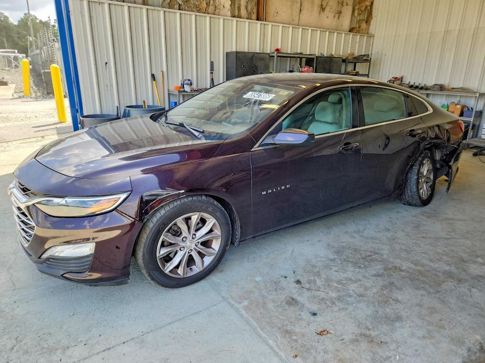 Photo 1 from auction – 2021 CHEVROLET MALIBU with VIN 1G1ZD5ST4MF060505