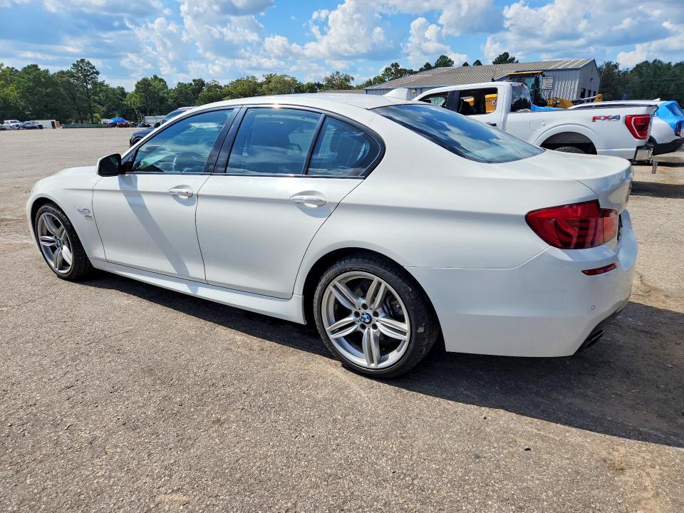 Photo 2 from auction – 2011 BMW 550 with VIN WBAFU9C57BC786176