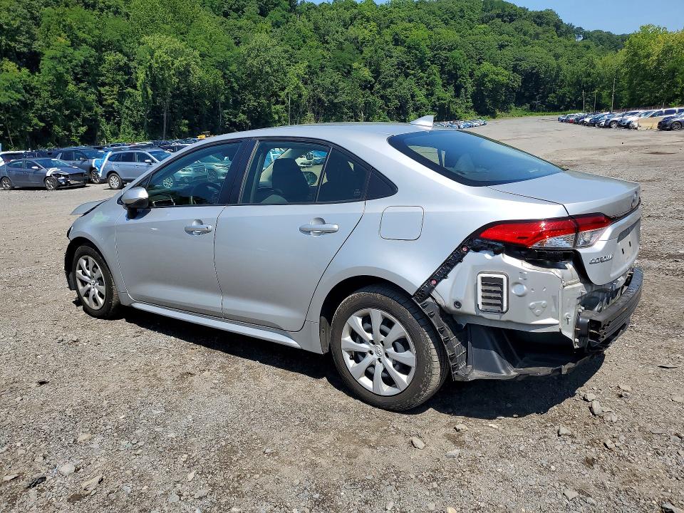 Photo 2 from auction – 2022 TOYOTA COROLLA with VIN JTDEPMAE1NJ222387