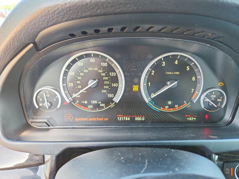 Photo 9 from auction – 2017 BMW X5 with VIN 5UXKR0C5XH0V49639