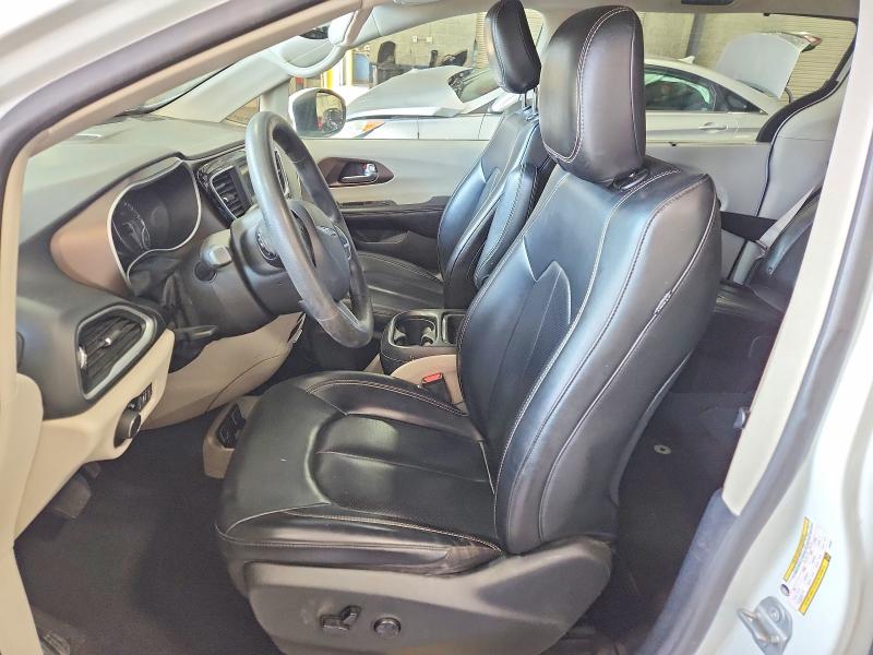 Photo 7 from auction – 2020 CHRYSLER VOYAGER with VIN 2C4RC1DG6LR256827