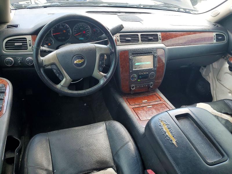 Photo 8 from auction – 2012 CHEVROLET TAHOE with VIN 1GNSKCE04CR264892
