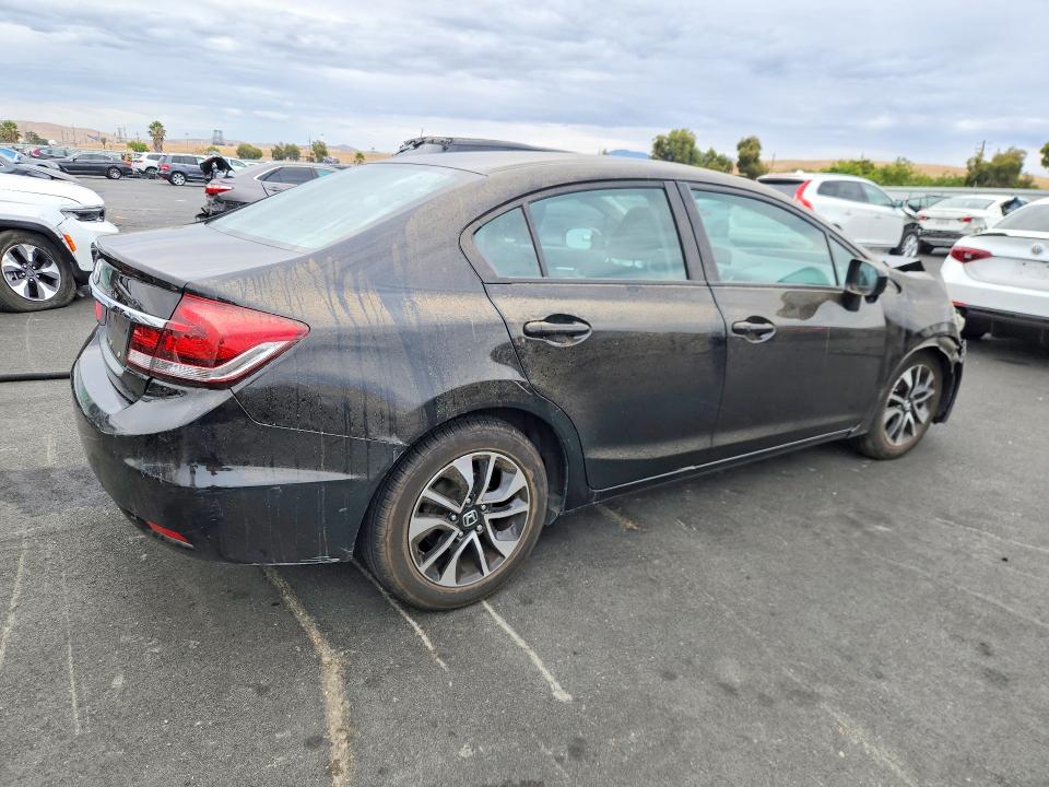 Photo 3 from auction – 2015 HONDA CIVIC with VIN 2HGFB2F80FH529774