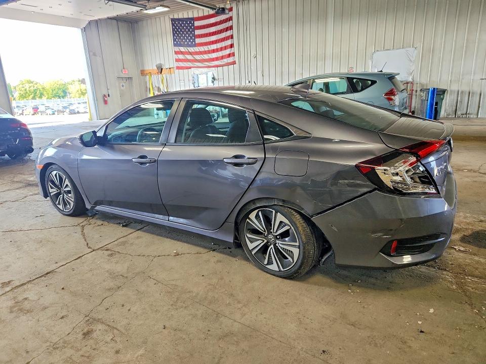 Photo 2 from auction – 2016 HONDA CIVIC with VIN 19XFC1F39GE013789