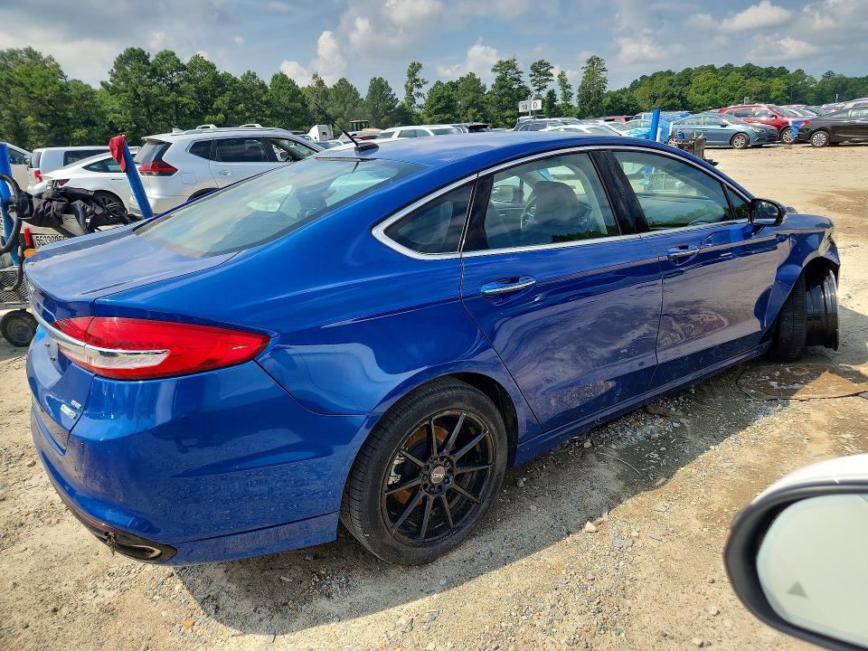 Photo 3 from auction – 2017 FORD FUSION with VIN 3FA6P0T93HR291725