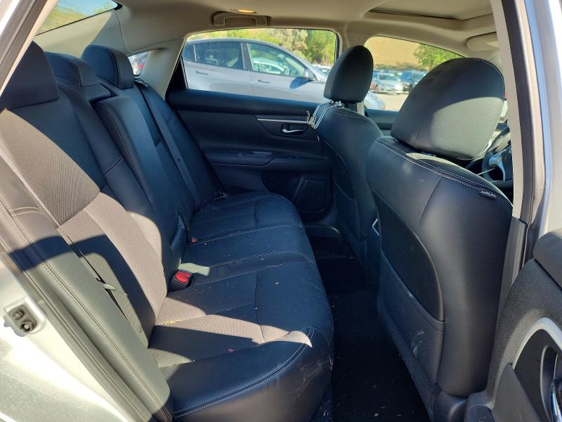 Photo 10 from auction – 2017 NISSAN ALTIMA with VIN 1N4AL3APXHC242190