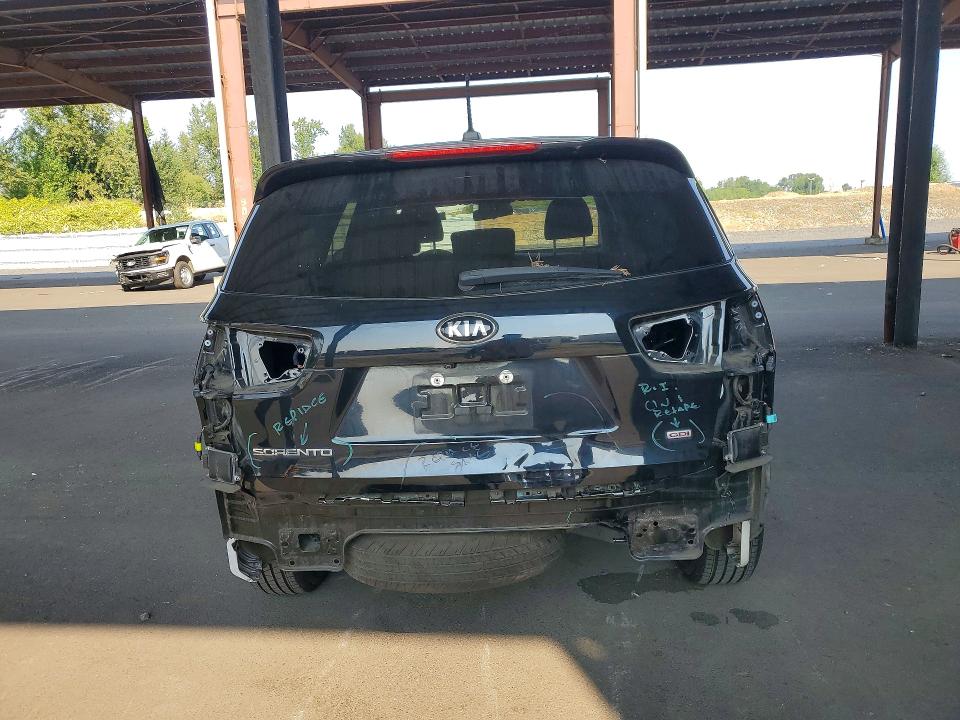 Photo 6 from auction – 2019 KIA SORENTO with VIN 5XYPG4A35KG555095