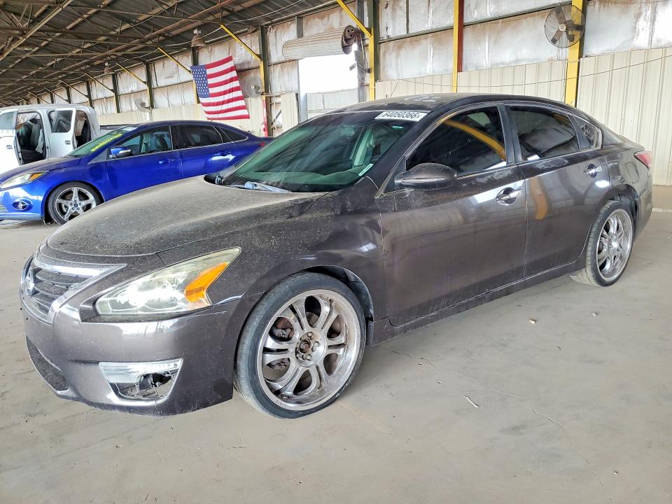 NISSAN ALTIMA 2015 with VIN 1N4AL3AP6FC295868 - Photo from auction