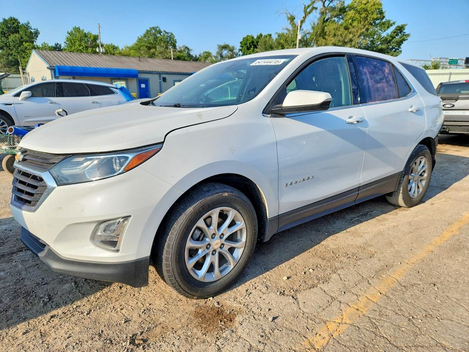 CHEVROLET EQUINOX 2018 with VIN 2GNAXJEV1J6204980 - Photo from auction