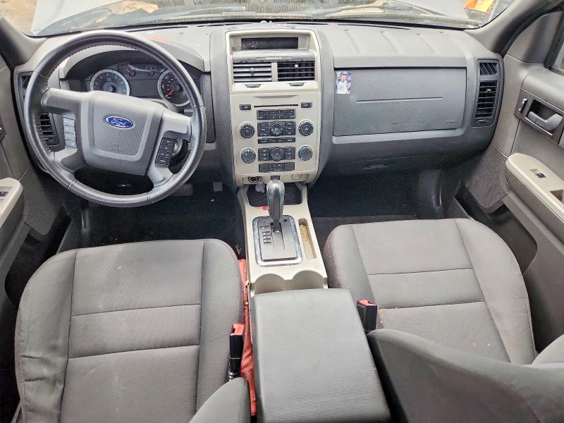 Photo 8 from auction – 2011 FORD ESCAPE with VIN 1FMCU0D71BKC53971