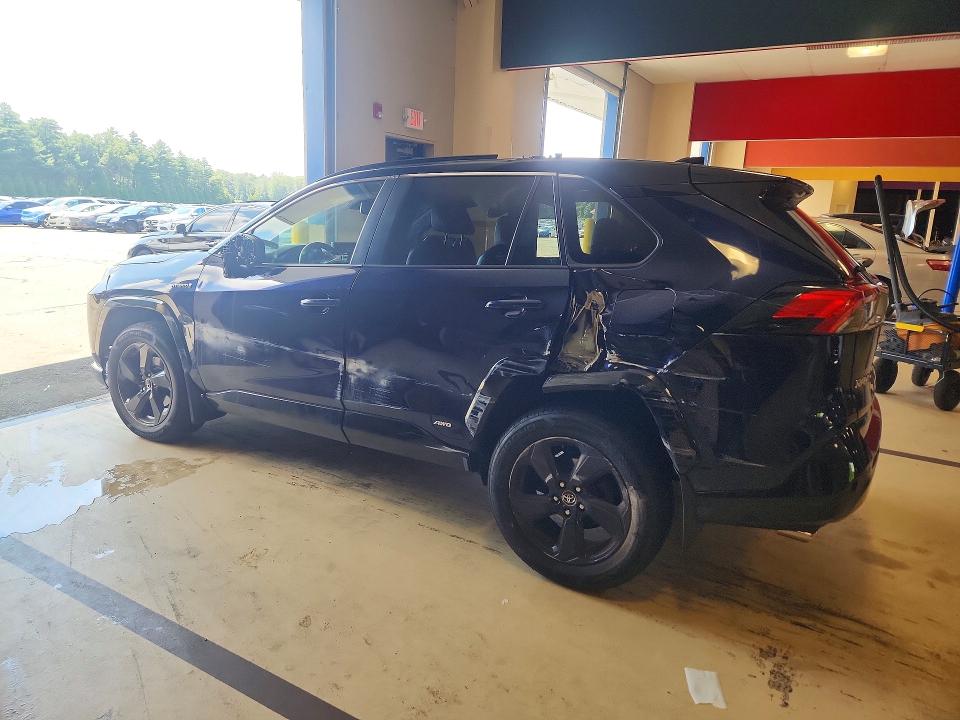 Photo 2 from auction – 2019 TOYOTA RAV4 with VIN JTMEWRFV7KD509509