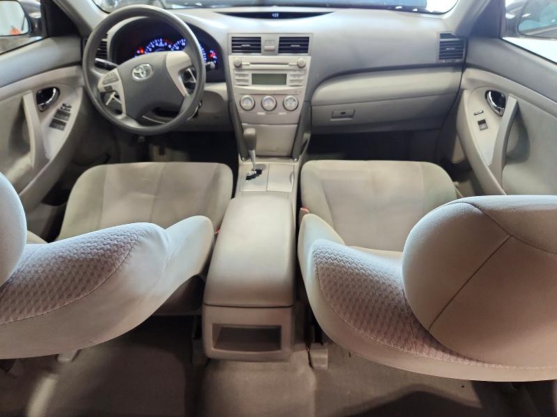 Zdjęcie 8 z aukcji – 2011 TOYOTA CAMRY z VIN 4T4BF3EKXBR143201