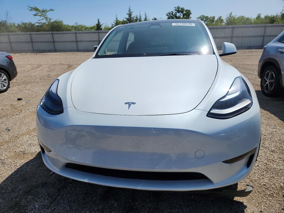 Photo 5 from auction – 2025 TESLA MODEL Y with VIN 7SAYGDEDXSF247860