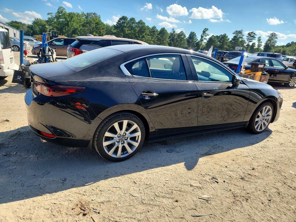 Фото 3 с аукциона – 2023 MAZDA 3 с VIN 3MZBPABM8PM368750