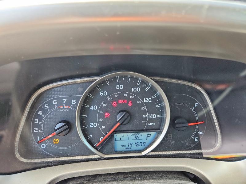 Photo 9 from auction – 2015 TOYOTA RAV4 with VIN JTMBFREV6FJ050047