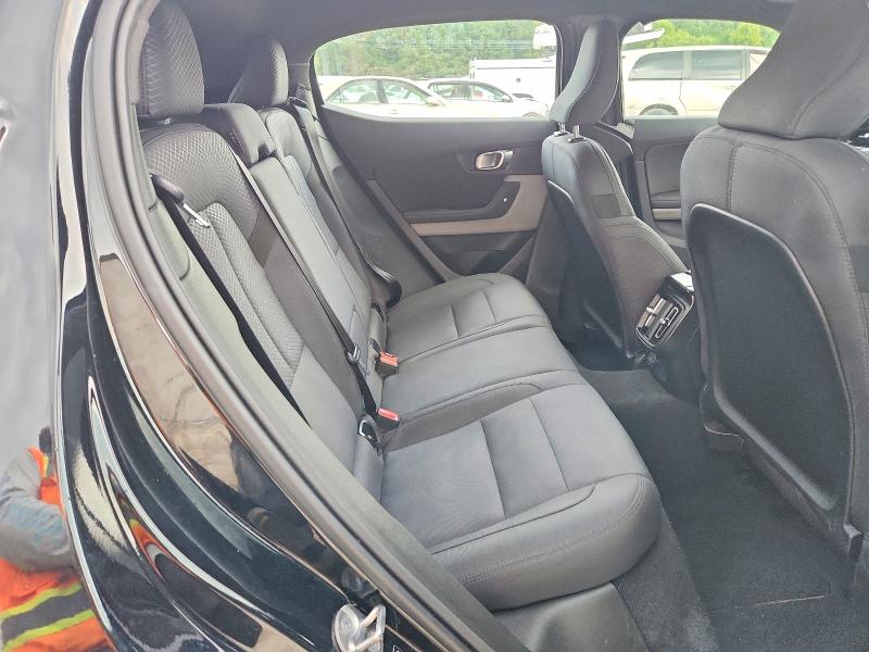 Photo 10 from auction – 2023 POLESTAR 2 with VIN YSMEG3KA3PL158578