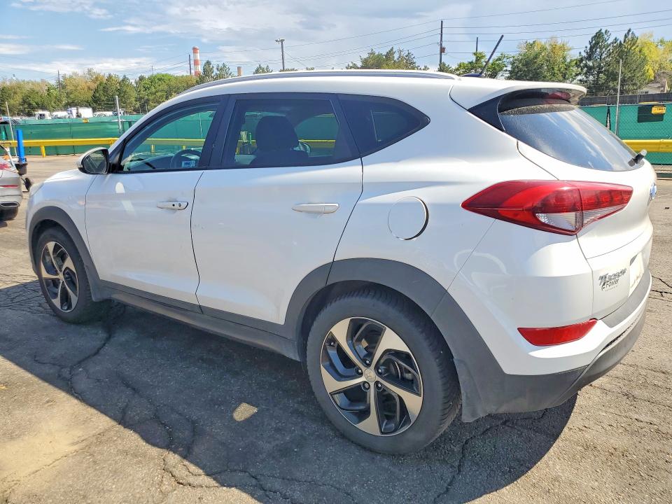 Photo 2 from auction – 2016 HYUNDAI TUCSON with VIN KM8J3CA22GU045940
