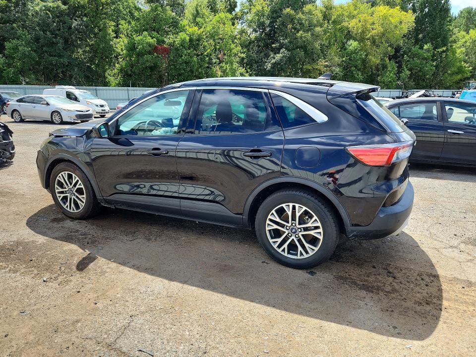 Photo 2 from auction – 2022 FORD ESCAPE with VIN 1FMCU0H68NUA04609