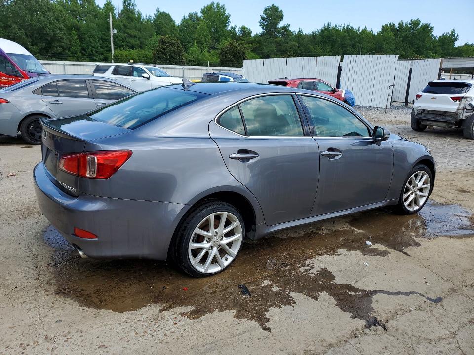 Photo 3 from auction – 2012 LEXUS IS with VIN JTHCF5C20C5060551