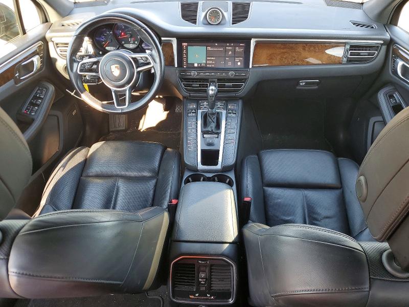 Photo 8 from auction – 2019 PORSCHE MACAN with VIN WP1AA2A52KLB01323