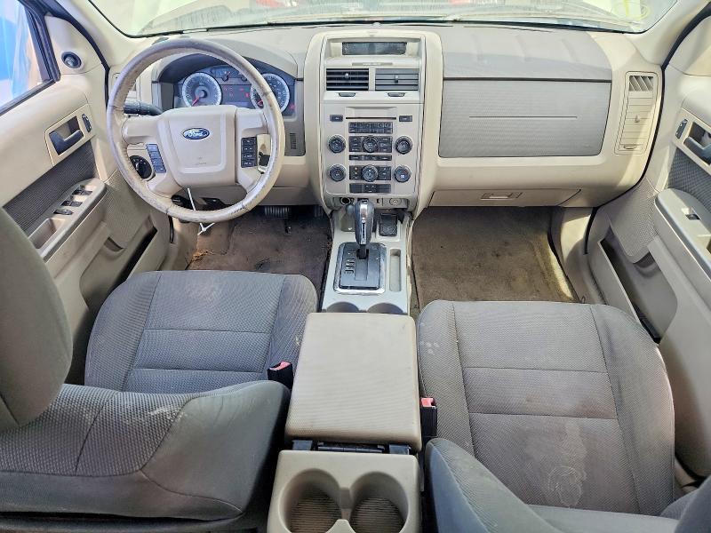 Photo 8 from auction – 2009 FORD ESCAPE with VIN 1FMCU49389KB25721