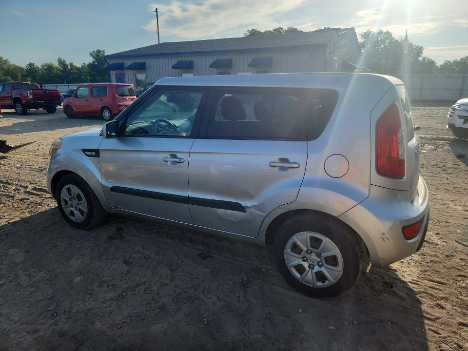Photo 2 from auction – 2012 KIA SOUL with VIN KNDJT2A50C7442466