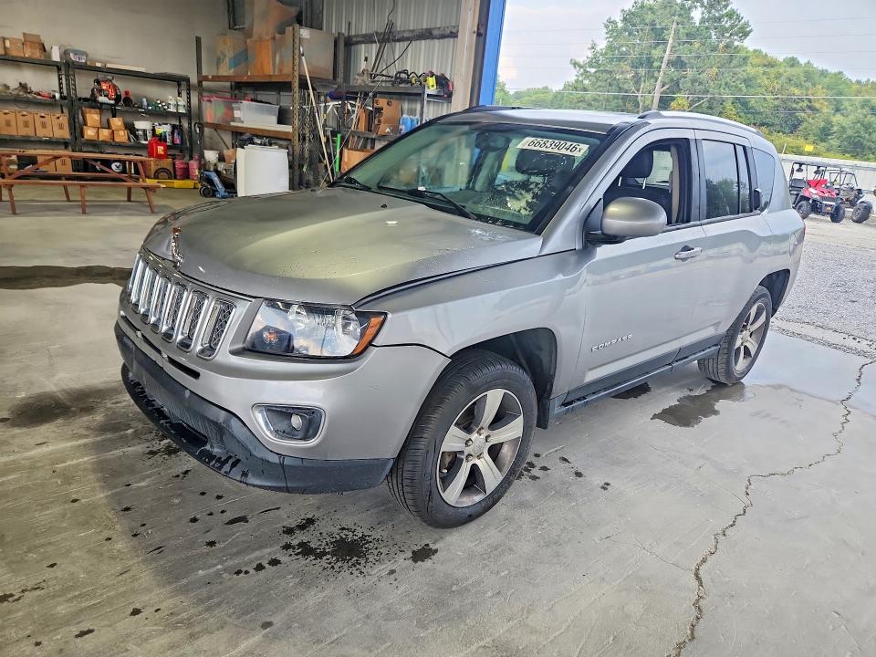 JEEP COMPASS 2016 with VIN 1C4NJCEA1GD806597 - Photo from auction
