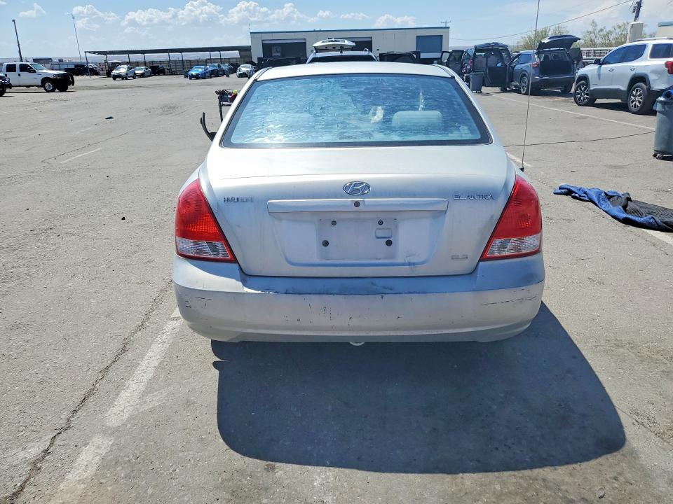 Photo 6 from auction – 2003 HYUNDAI ELANTRA with VIN KMHDN45D13U531562