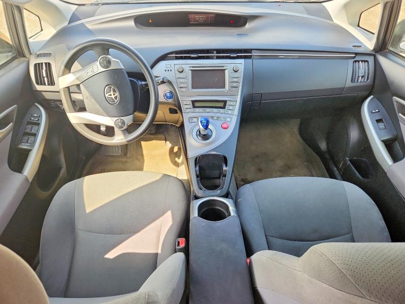 Photo 8 from auction – 2014 TOYOTA PRIUS with VIN JTDKN3DU7E0365758
