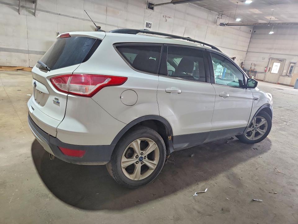 Photo 3 from auction – 2013 FORD ESCAPE with VIN 1FMCU9GX8DUC74615