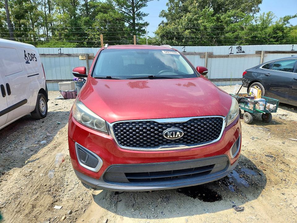 Photo 5 from auction – 2017 KIA SORENTO with VIN 5XYPGDA3XHG263497