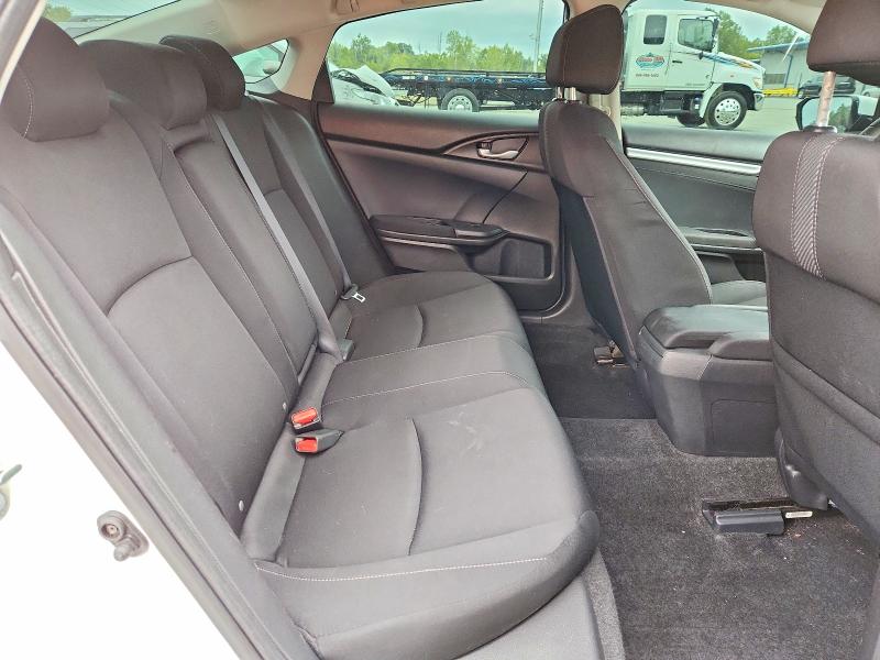 Photo 10 from auction – 2017 HONDA CIVIC with VIN 19XFC2F70HE210554