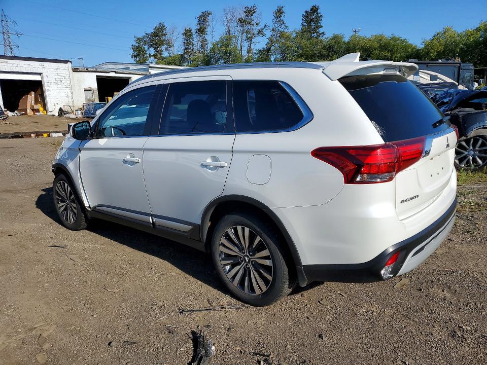Photo 2 from auction – 2020 MITSUBISHI OUTLANDER with VIN JA4AZ2A32LZ612628